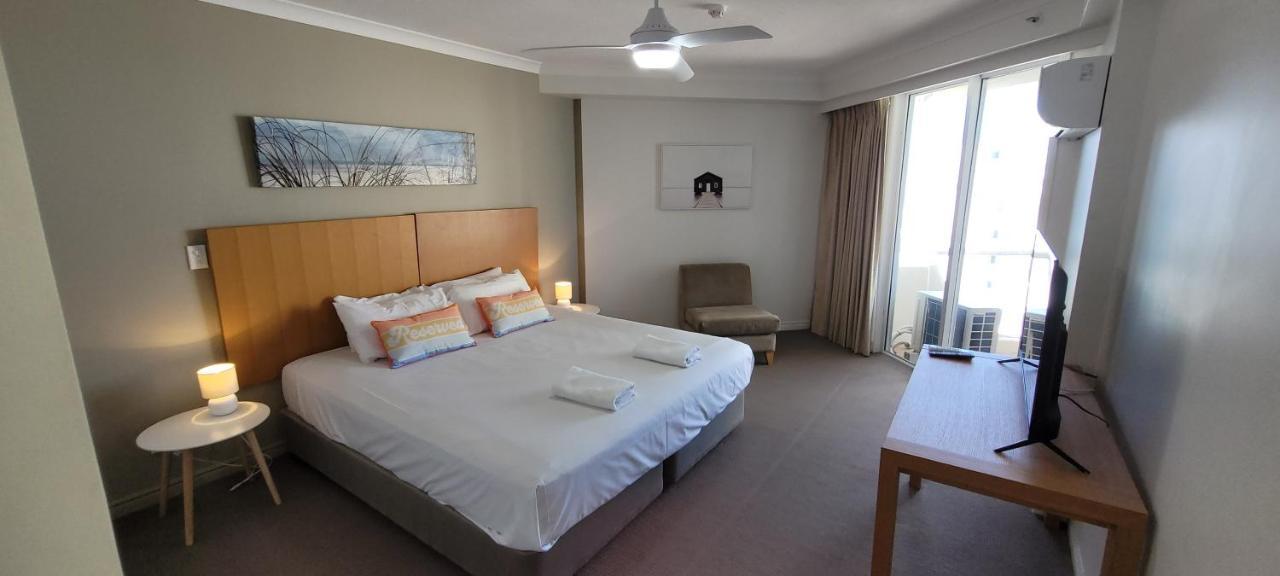Apr Private Suites Moroccan By The Beach Gold Coast Ngoại thất bức ảnh
