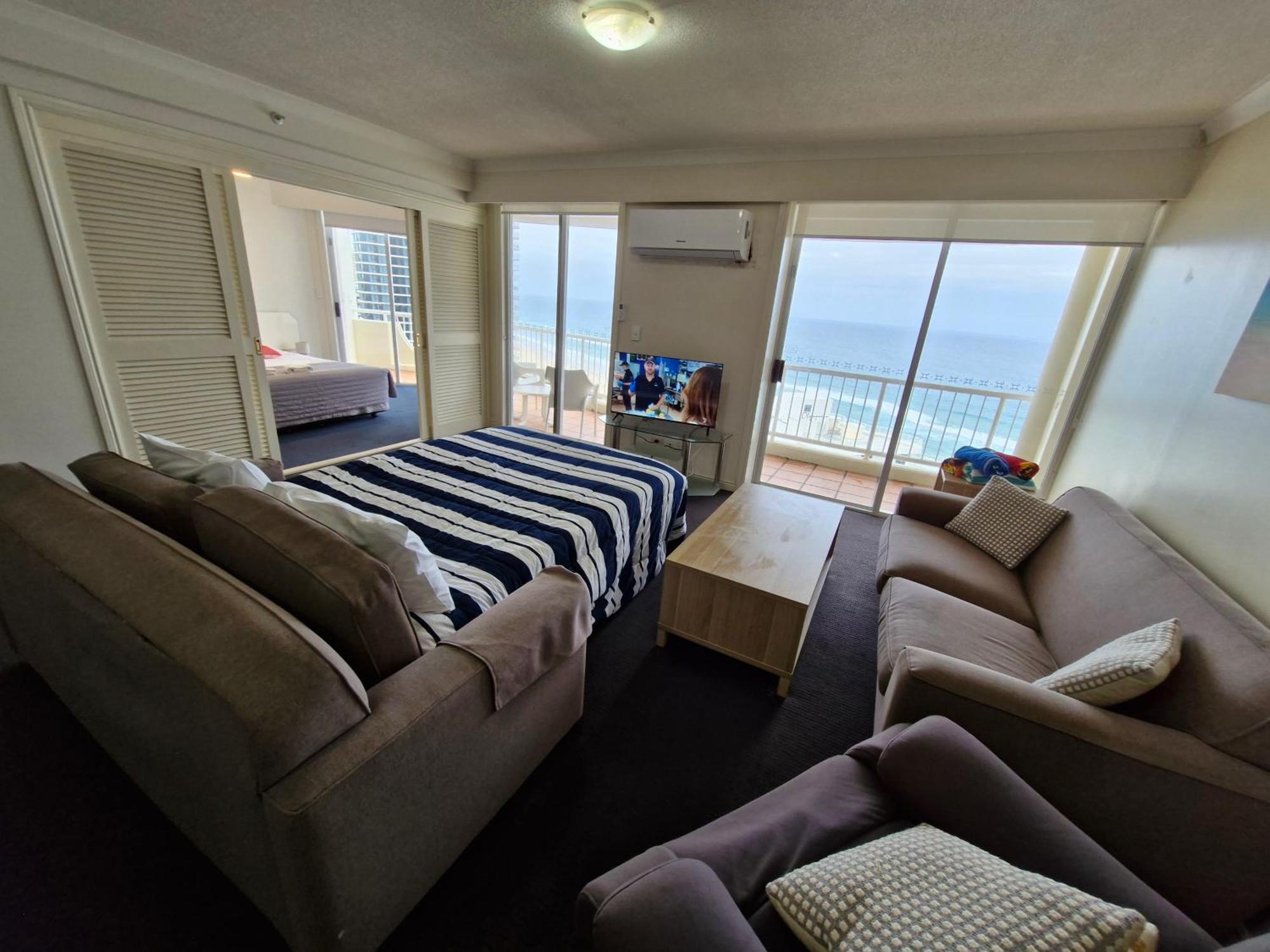 Apr Private Suites Moroccan By The Beach Gold Coast Phòng bức ảnh