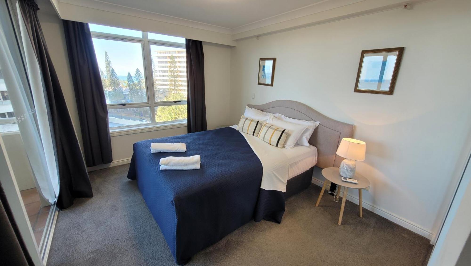 Apr Private Suites Moroccan By The Beach Gold Coast Phòng bức ảnh