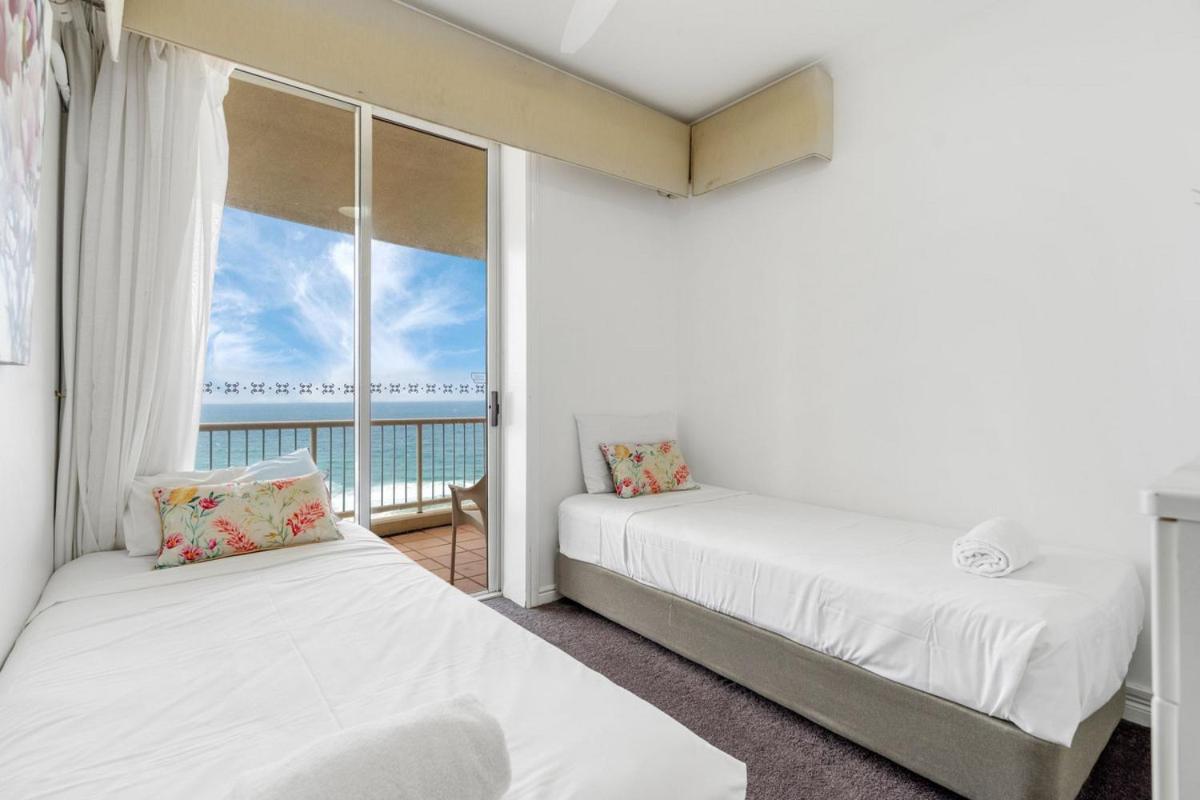 Apr Private Suites Moroccan By The Beach Gold Coast Ngoại thất bức ảnh